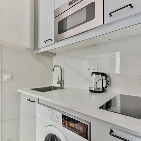 Appartement Independant Flat Pro Canal St Martin&train Station *